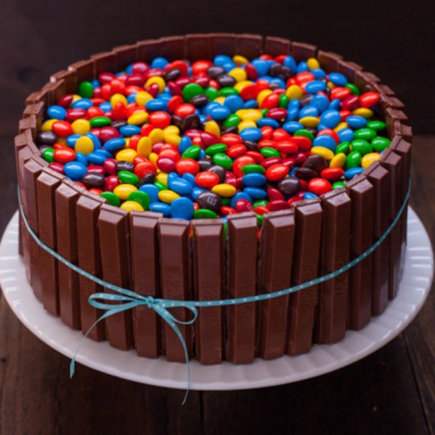 Kit Kat well cake