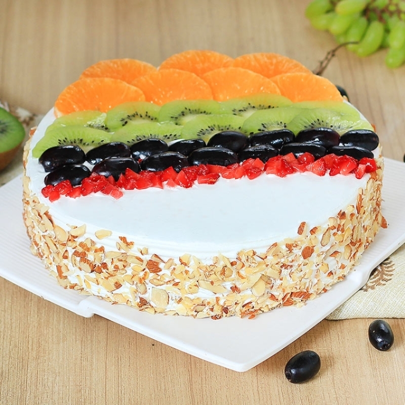 Half kg Fruity Cake