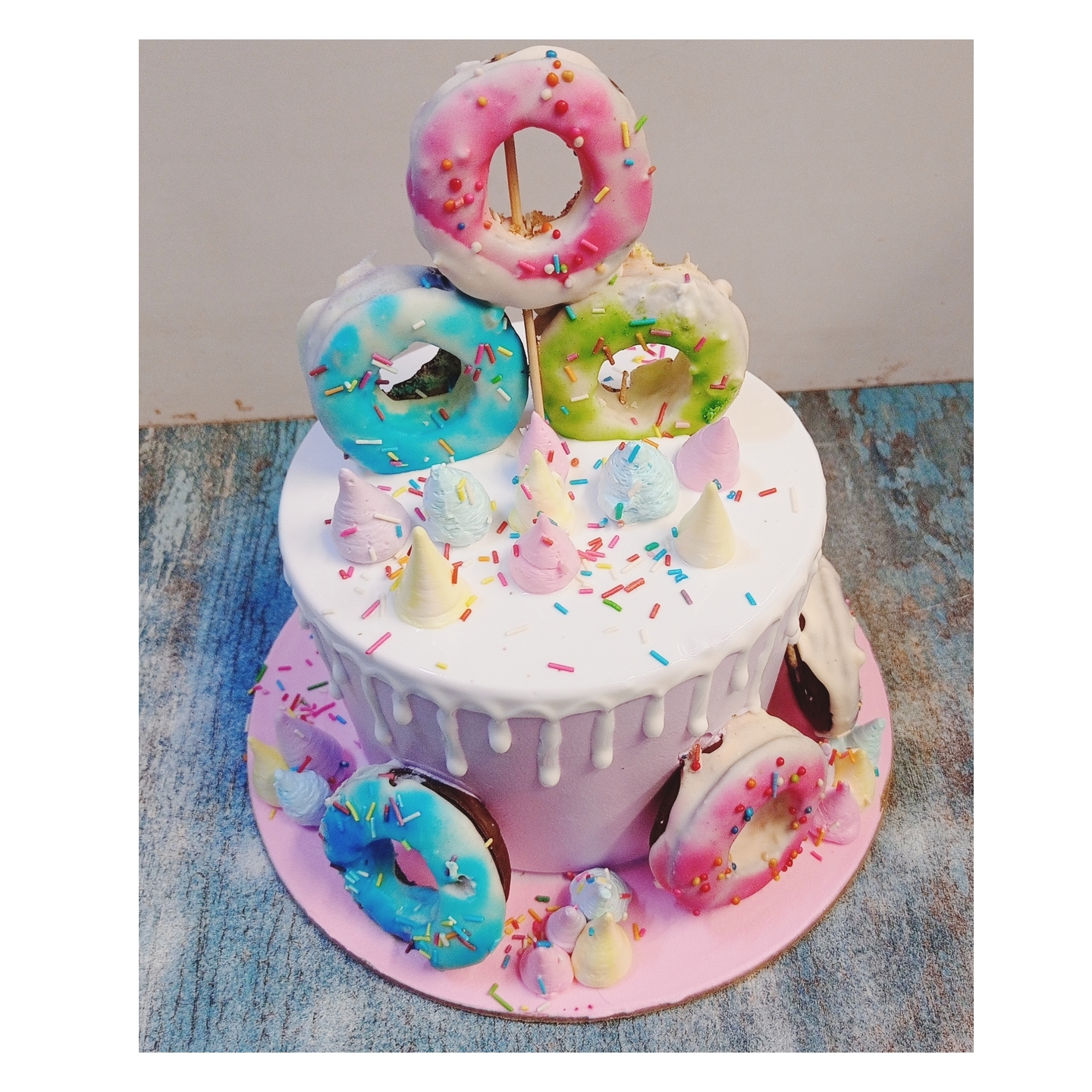 Donuts Cake