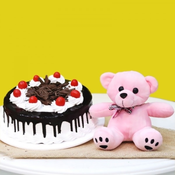 Cake with Teddy 