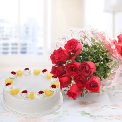 Red Roses with Pineapple Cake