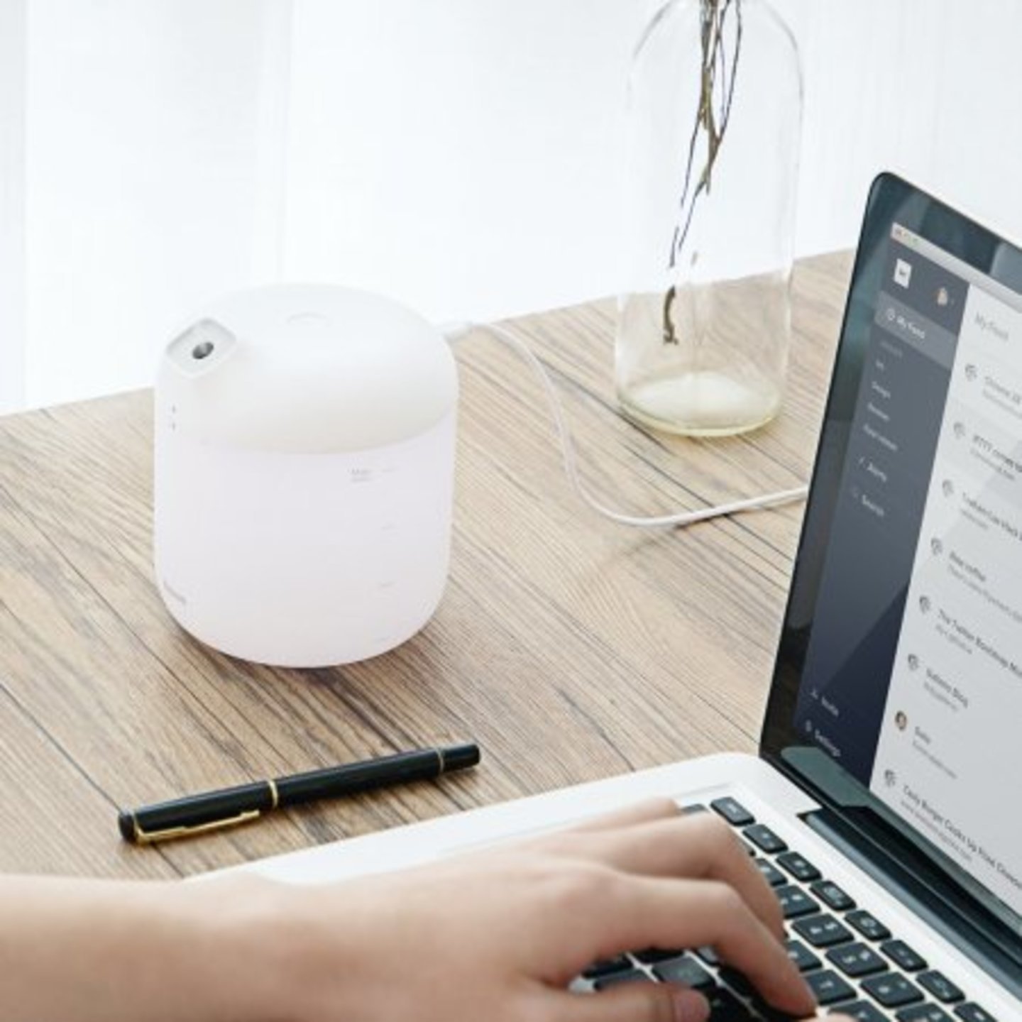 Baseus Humidifier Air Diffuser Difusor For Home Office 600 ml Large Capacity Air Humidifier Humidificador With LED Lamp