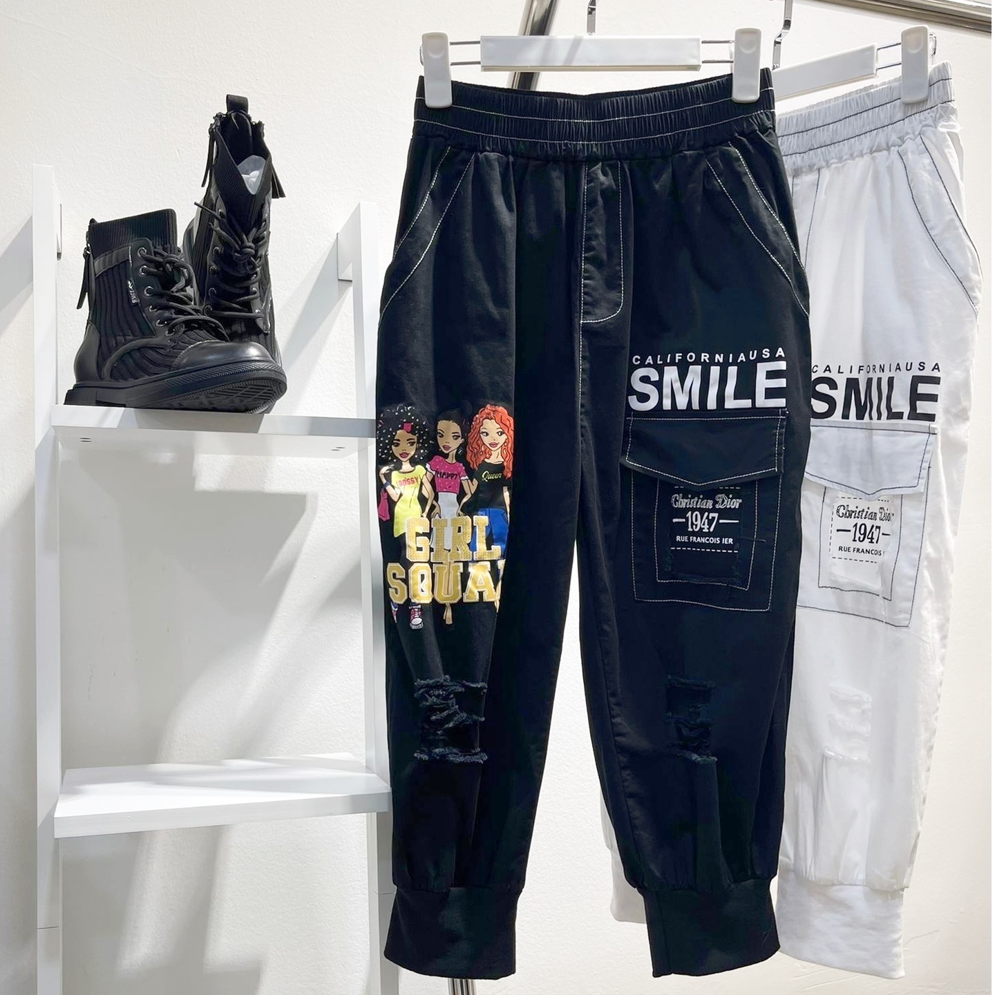Girl Squad Pants  White Size M