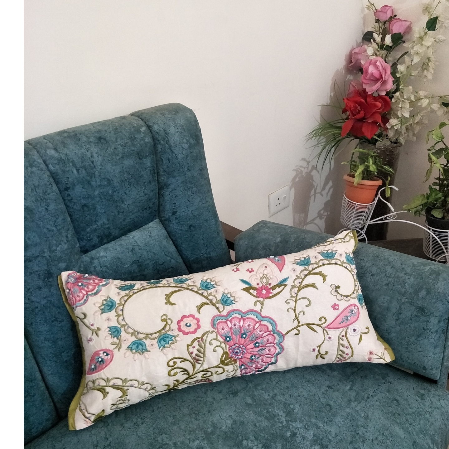 Embroidery Cushion Cover 1228 single Piece
