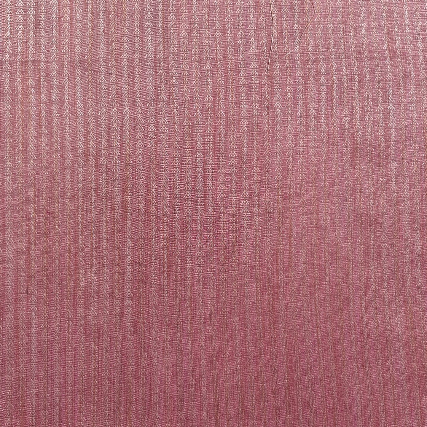 Self weaving cloth