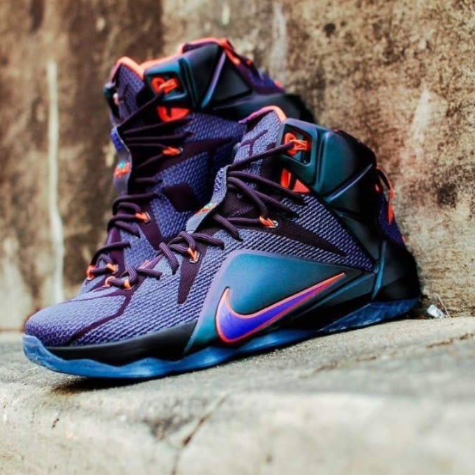 Nike Lebron 12