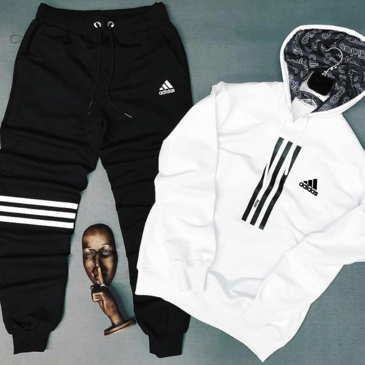 ADIDAS TRACK SUIT