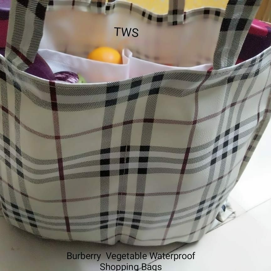 Waterproof Burberry Vegetable Shopping Bag With Pockets