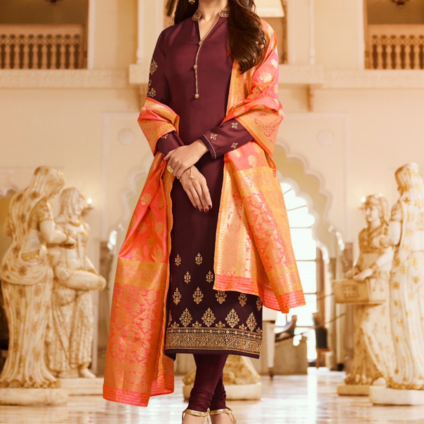 Robe Riche Embroidered Semi-Stitched Salwar Suit