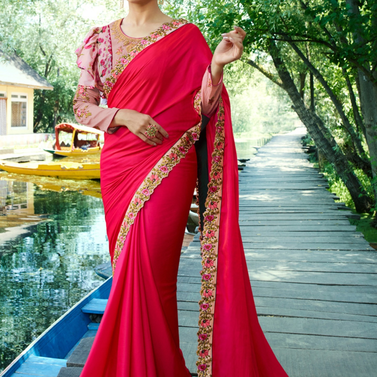 Robe Riche Pink Color Silk Plain lace work Embroidered Saree 