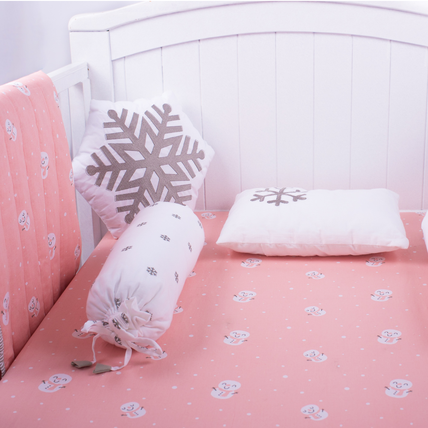 Snowy Snowman Organic Cot Bedding Set - With Quilted Blanket
