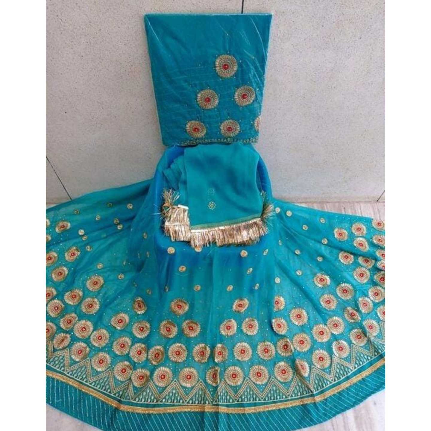 Half Pure Poshak With Thread Embroidery