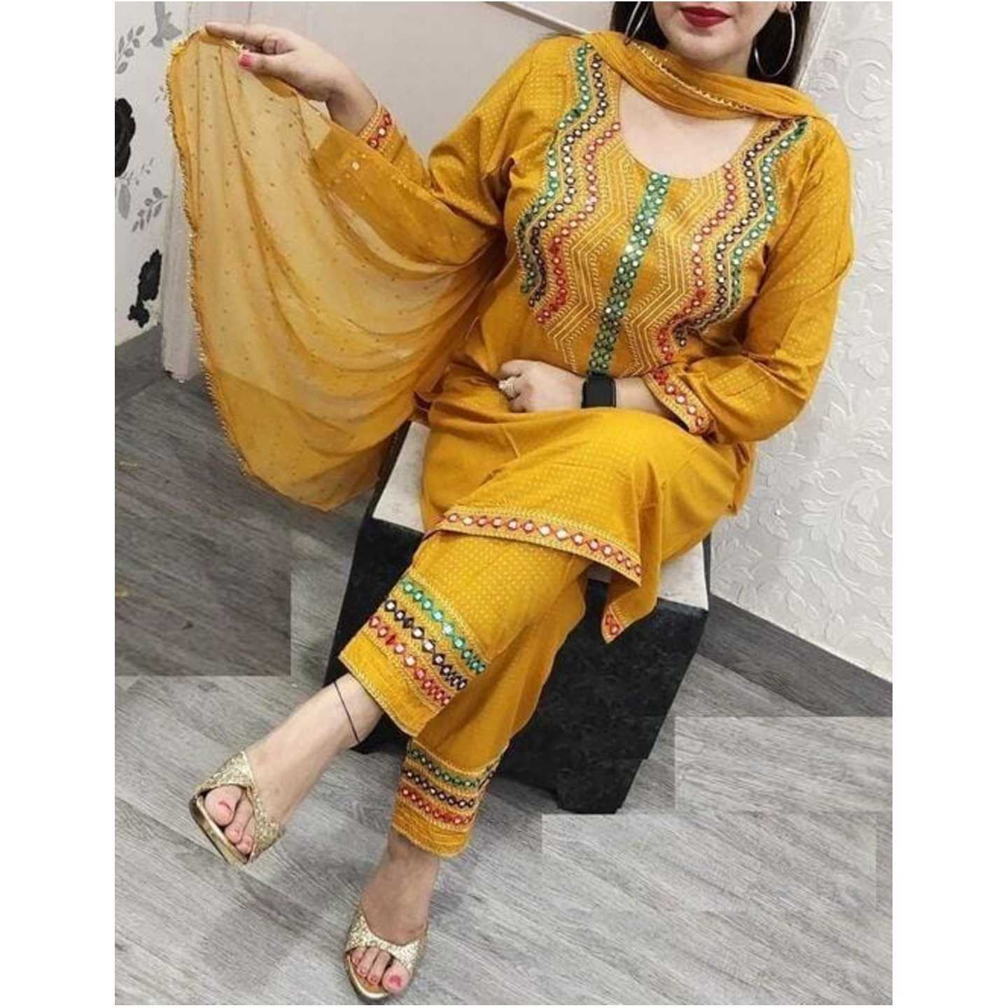 Charvi Rayon Women Dupatta Sets