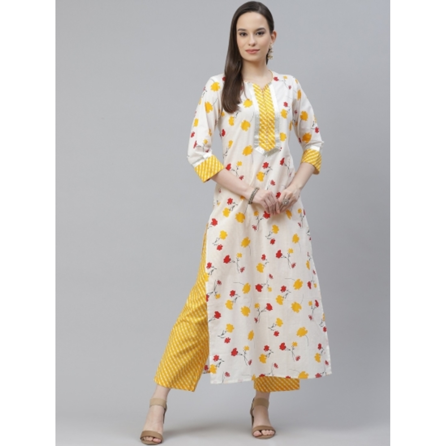 mokshi Women Kurta and Trousers Set