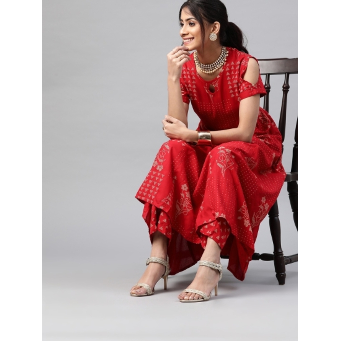 mokshi Women Kurta and Palazzo Set