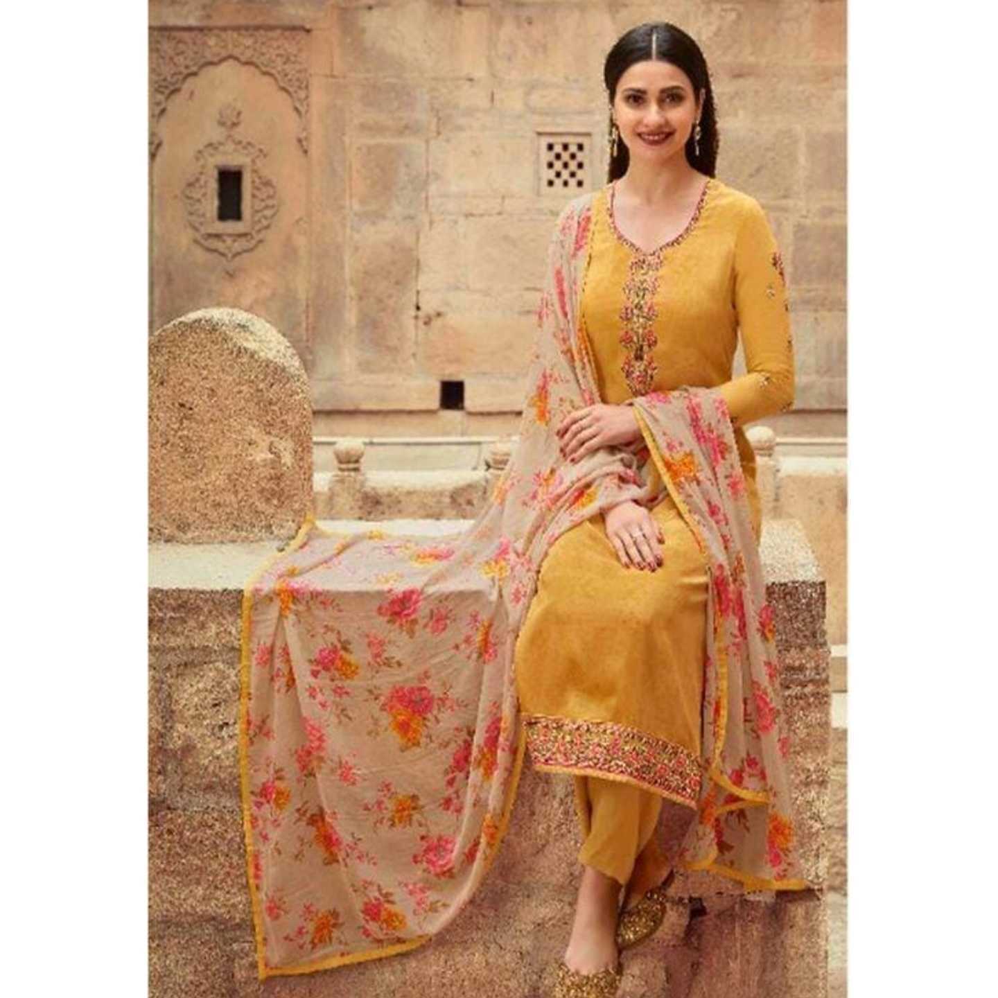 Kashvi Crepe Semi-Stitched Suits