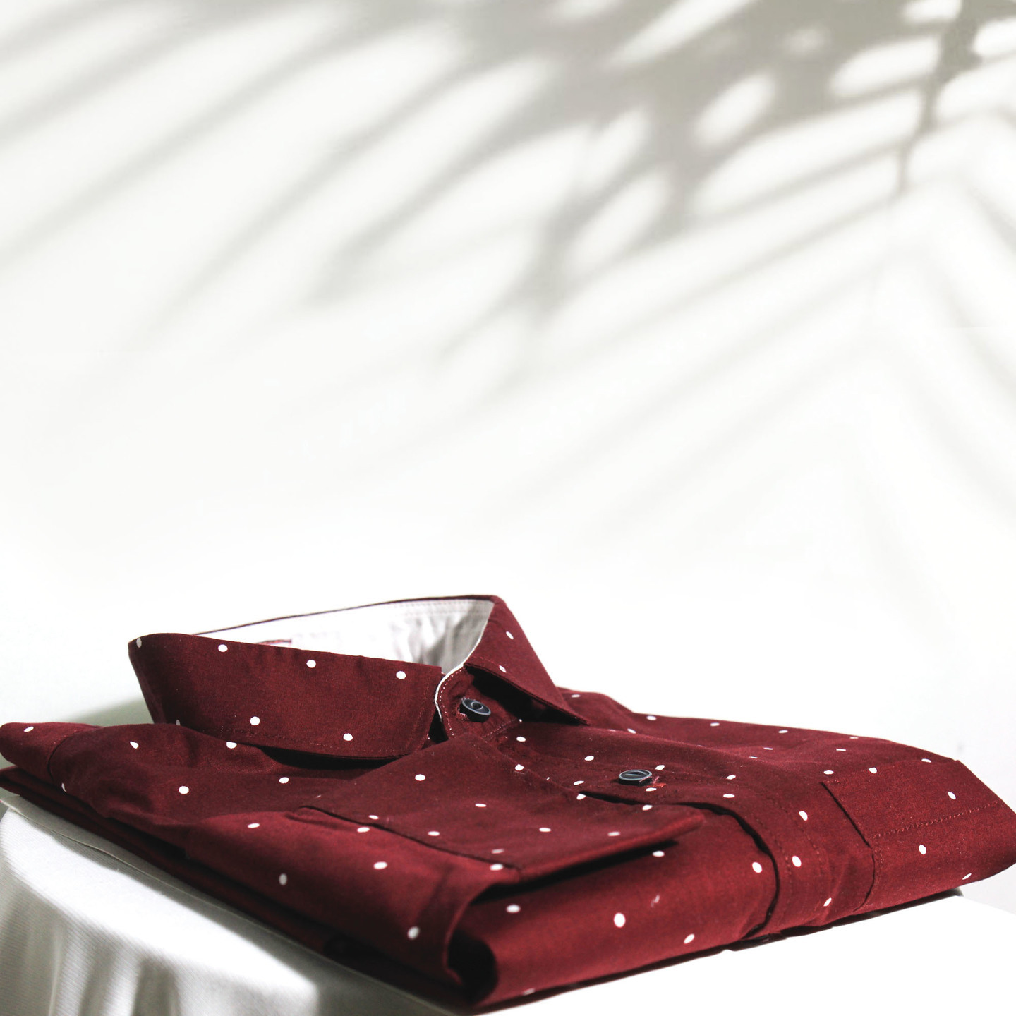 Red White dotted regular fit full sleeve casual shirt