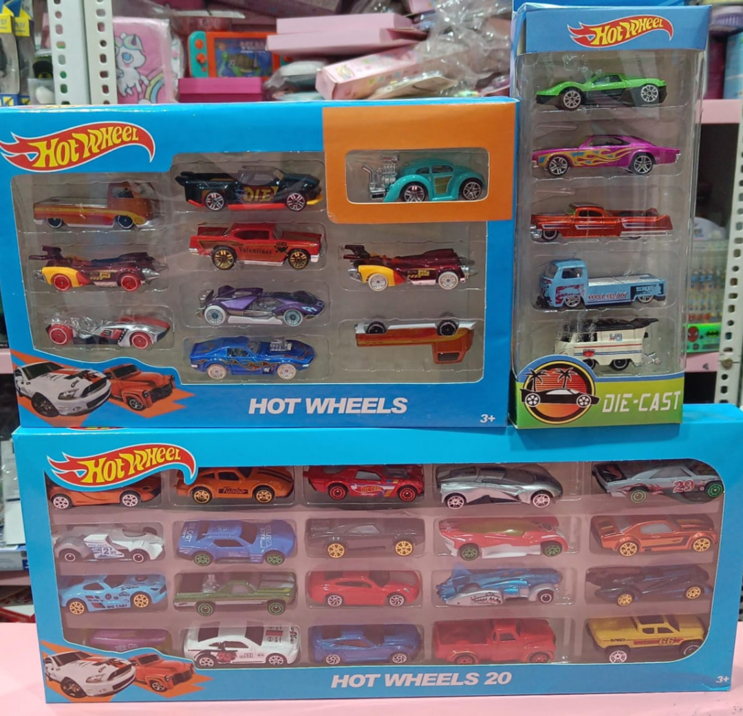 Esmi®- *Hot Wheel Combo*

Total 35 cars, Soft metal