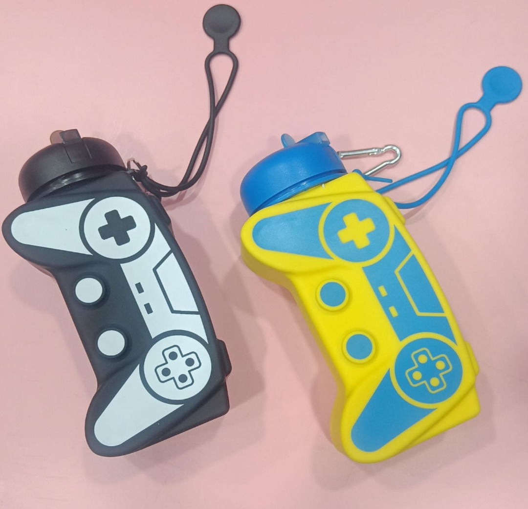 Esmi®- *Silicon Video Game Bottle*

600 ml

