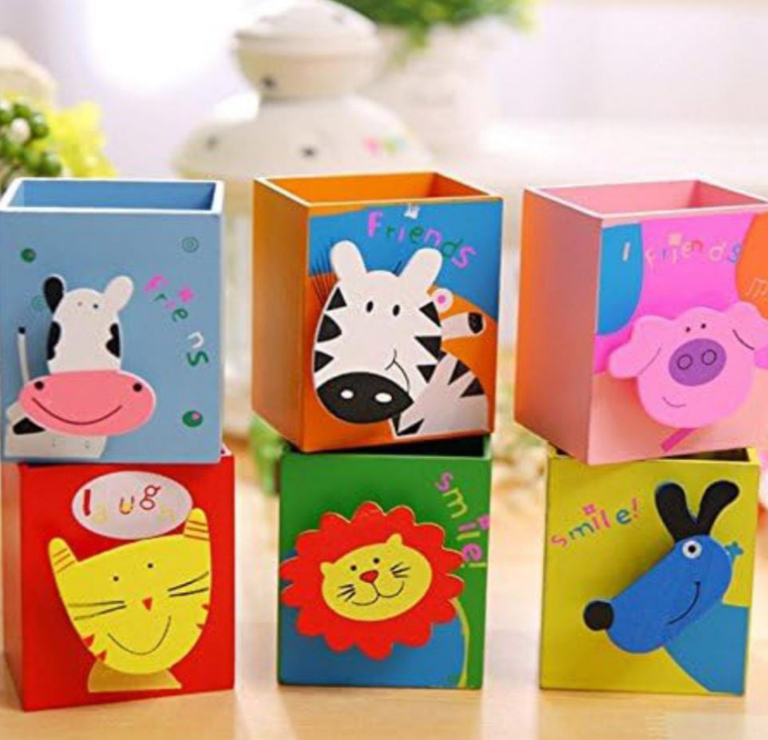 Set of 6 - Esmi- MDF Quirky Clipper Pen Stand