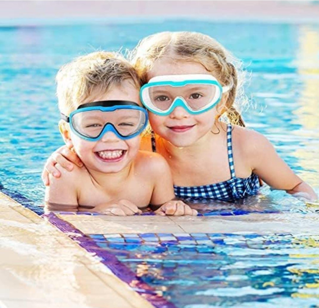 Esmi®- *High Quality- Kids Swimming goggles with Ear plug*
