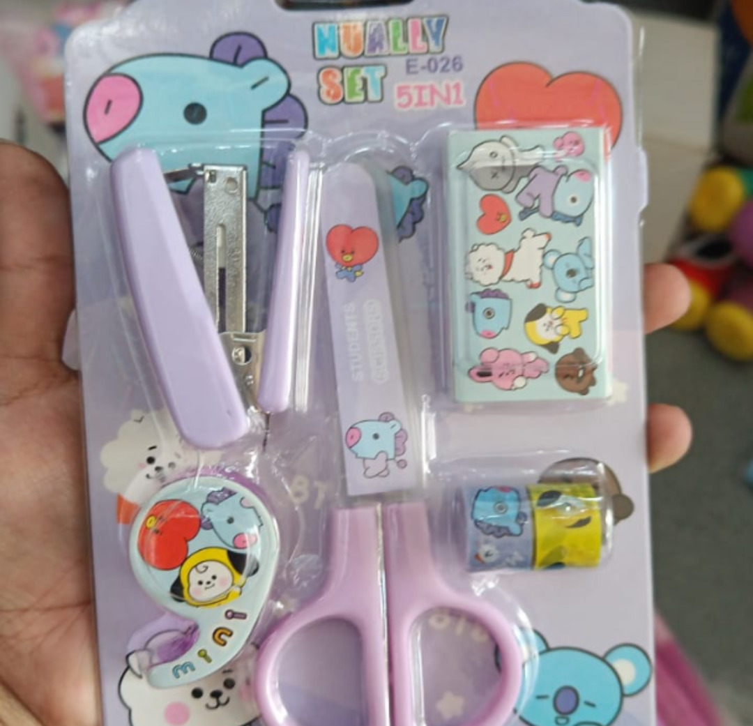 Esmi®- *5 in 1 Stapler Set*
