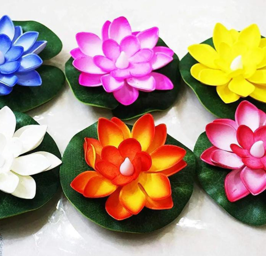 Esmi- Lotus Water Sensor Led Diyas