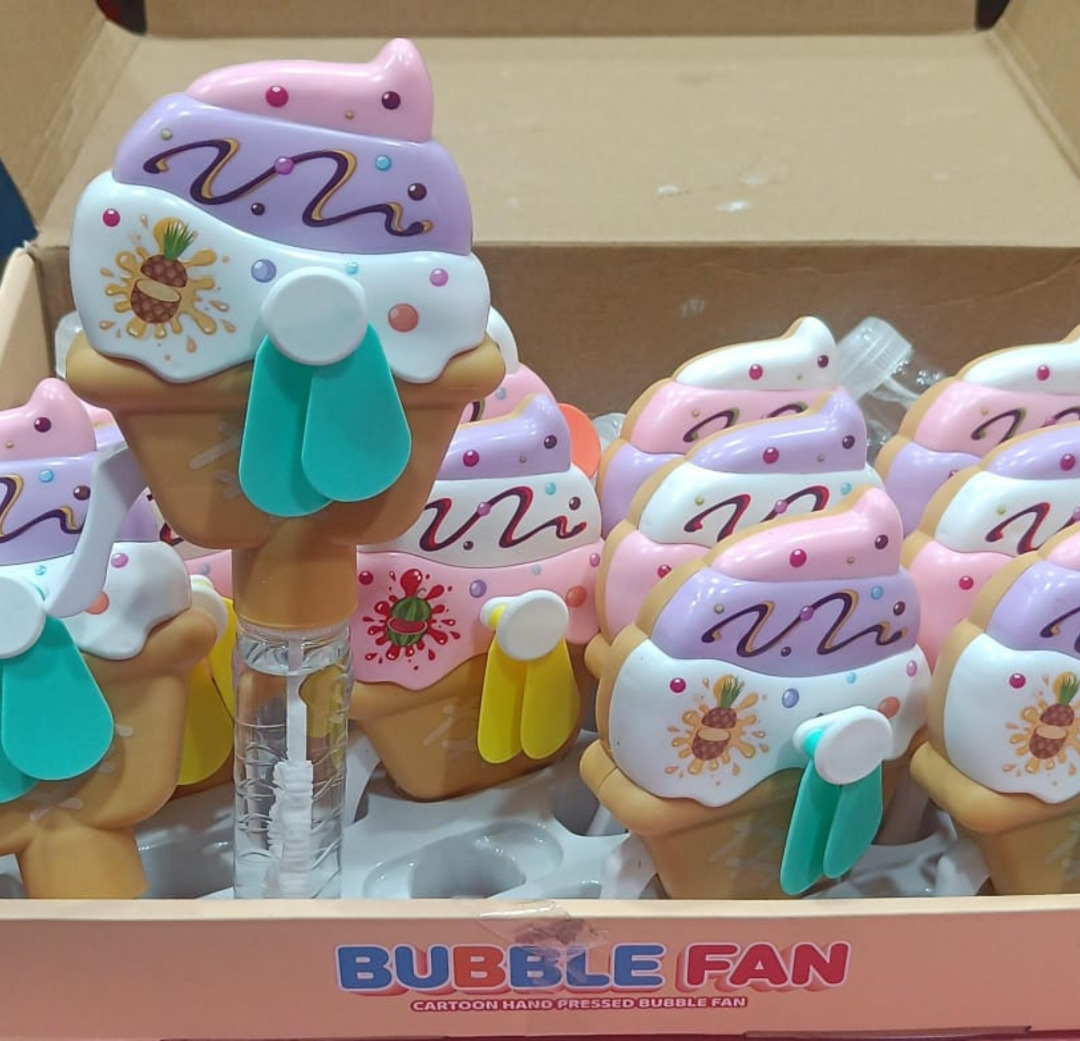 Esmi®- *IceCream Manual Fan With Bubble*
