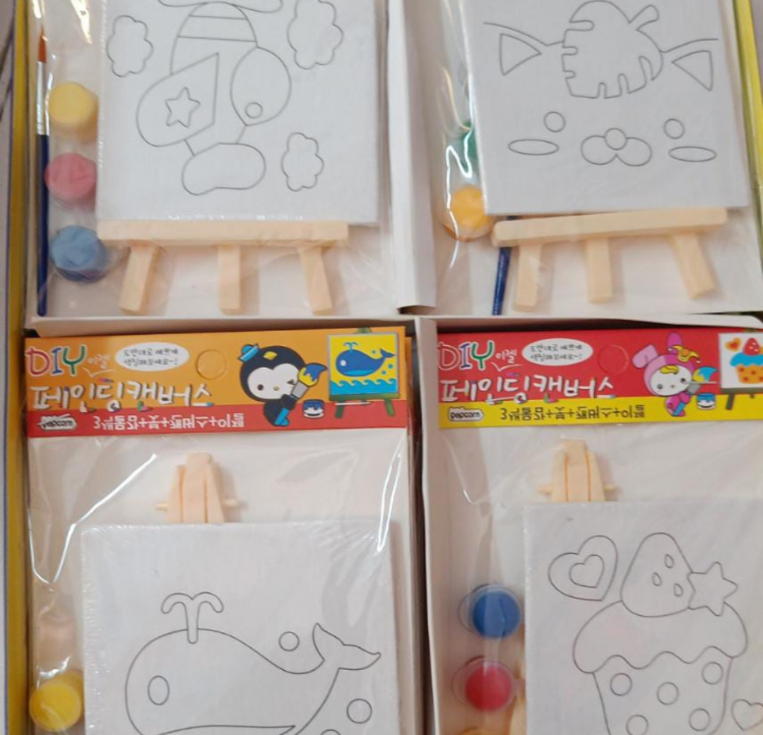 Esmi®- *Small Size Diy Art Canvas kit with 3 paint n brush set