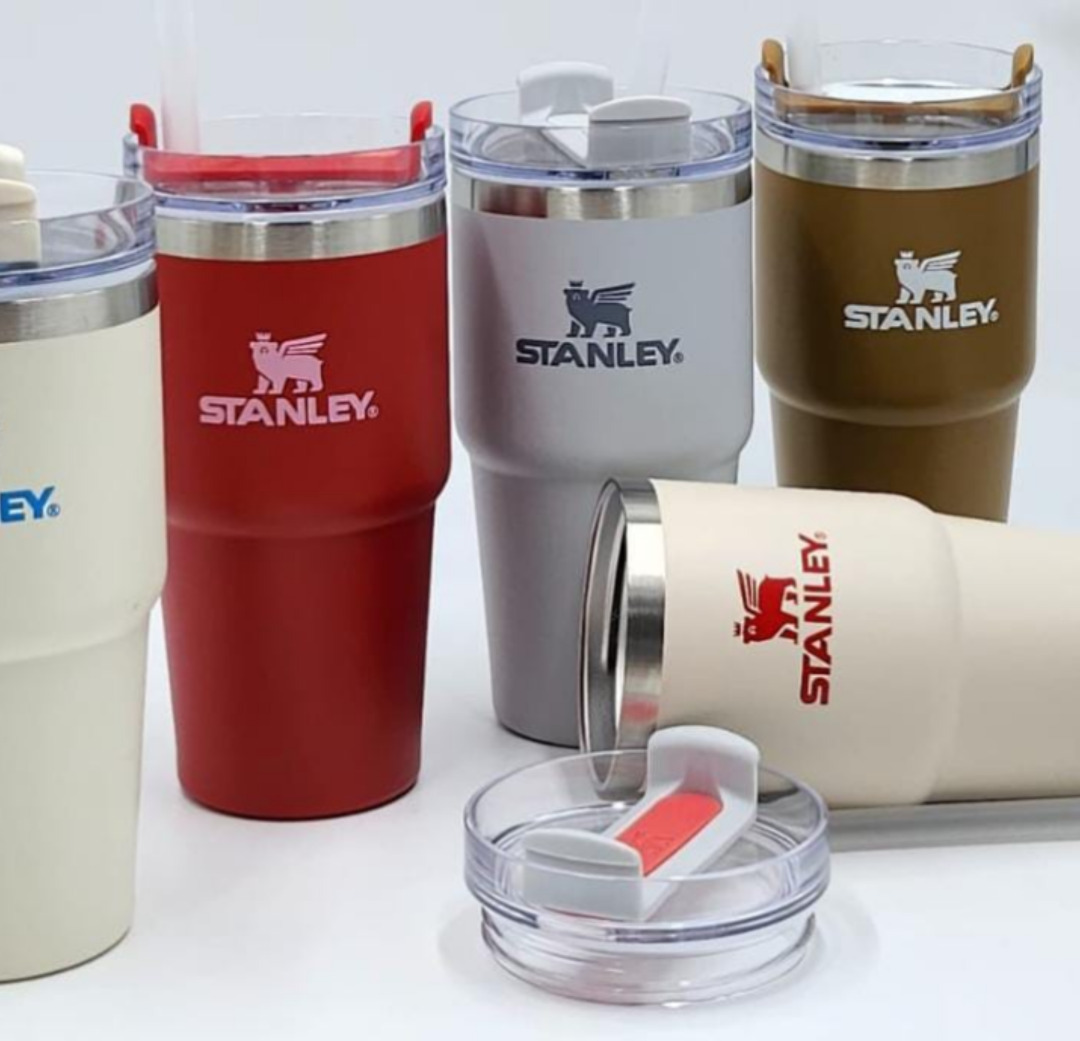 Esmi®- *Stanley Tumbler- Quencher 590ml*
