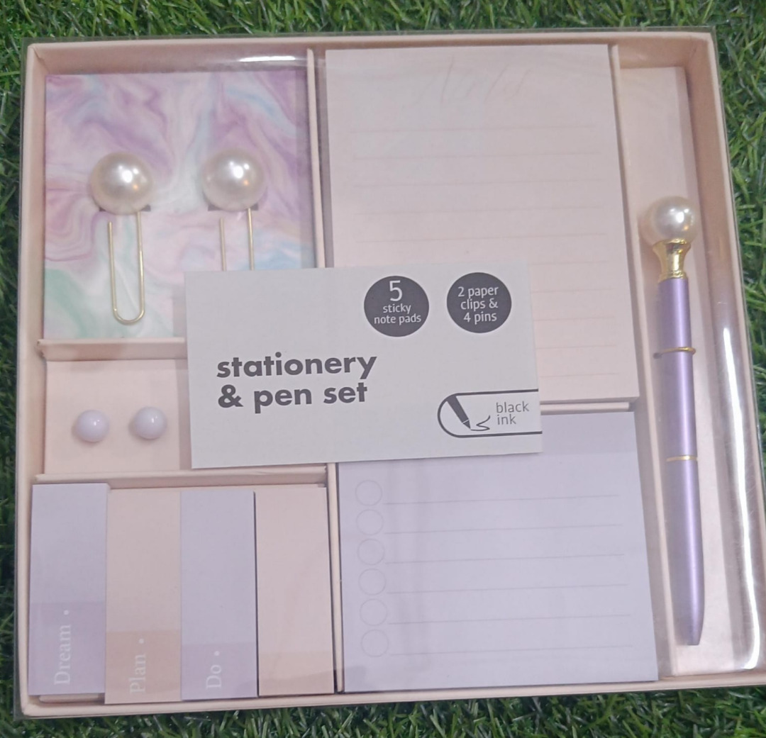 Esmi- Kawai Pearl Stationary Kit