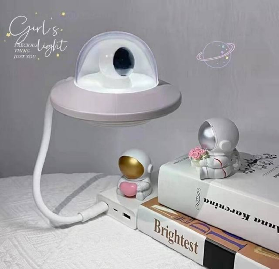 Esmi®- *Usb Portable Space Lamp*