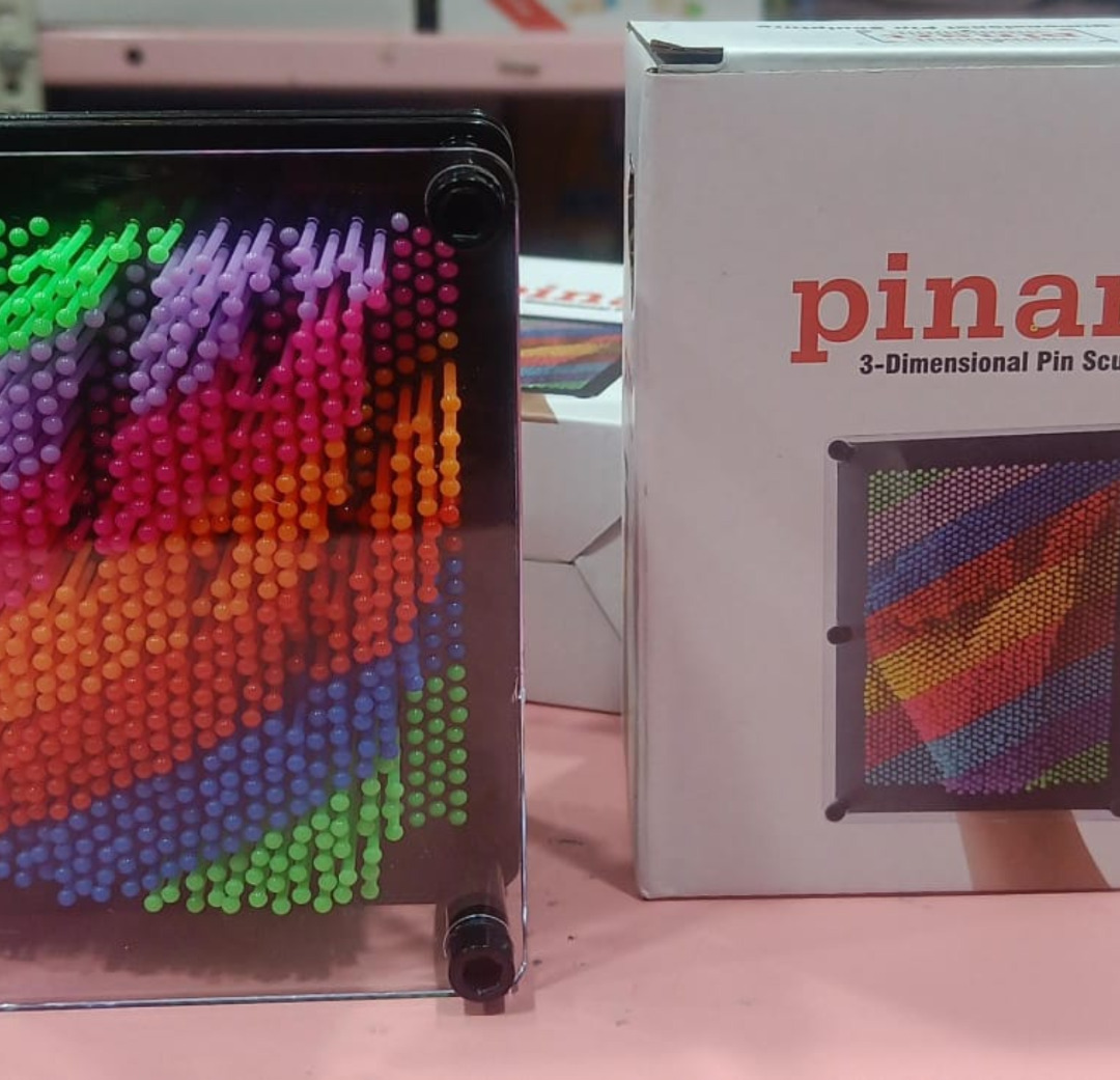 Esmi®- *Pinart - 3 dimension pin sculpture*