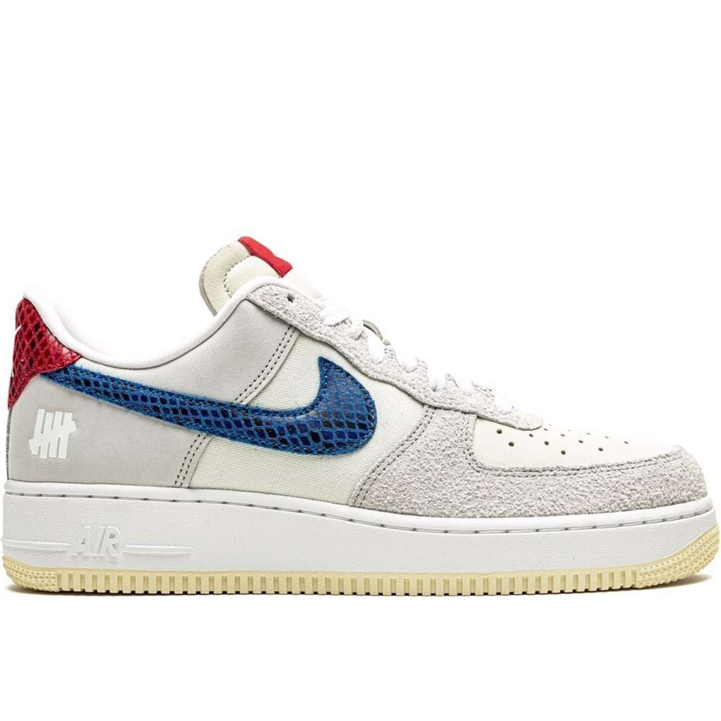 Nike Airforce 1 x Undefeated 5 on it