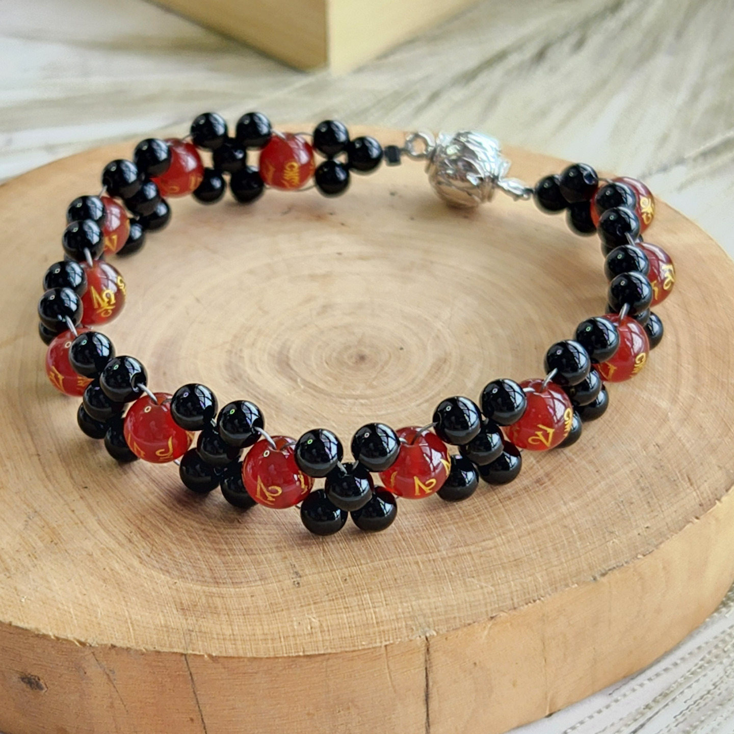 Jartc Red Agate Six Words Mantras with Black Agate Bracelet