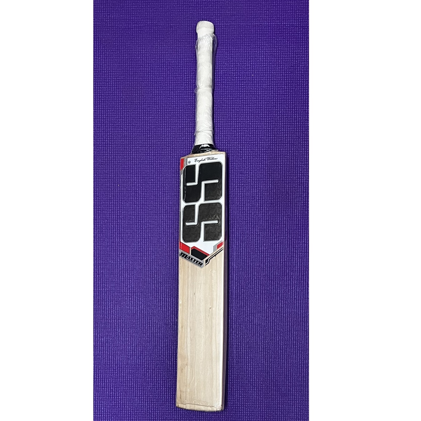 SS MASTER CRICKET BAT ENGLISH WILLOW SIZE 4
