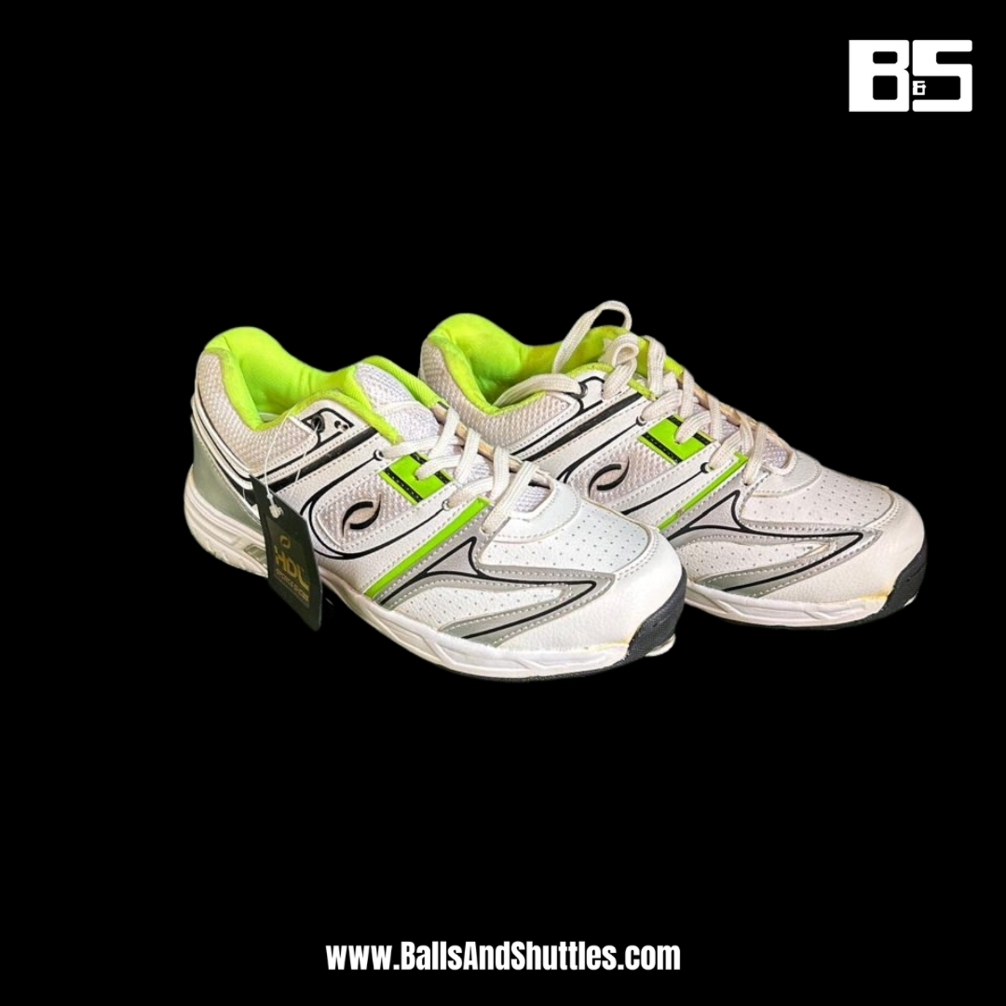 HDL TERMINATOR SIZE 8 CRICKET SHOES  HDL CRICKET SPIKES SHOES  HDL CRICKET HALF SPIKES SHOES  HDL CRICKET SHOES
