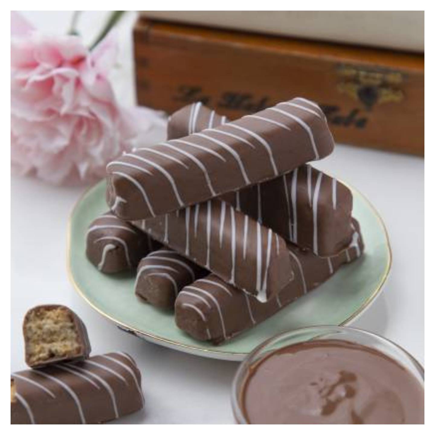 Waffle House Choco Dipped Cookie Sticks - Milk Chocolate -Pack of 24 Cookies  (440 g, Pack of 24)