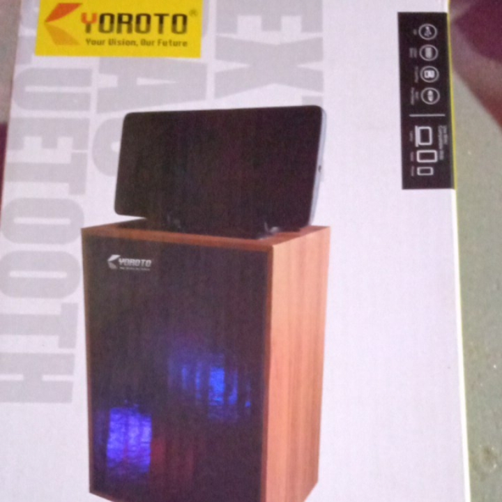 yoroto Bluetooth speaker