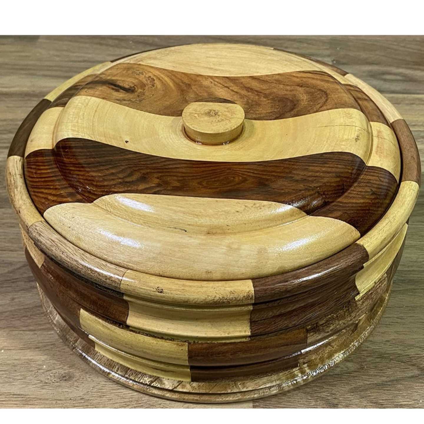 Wooden Casserole with twin colour shade
