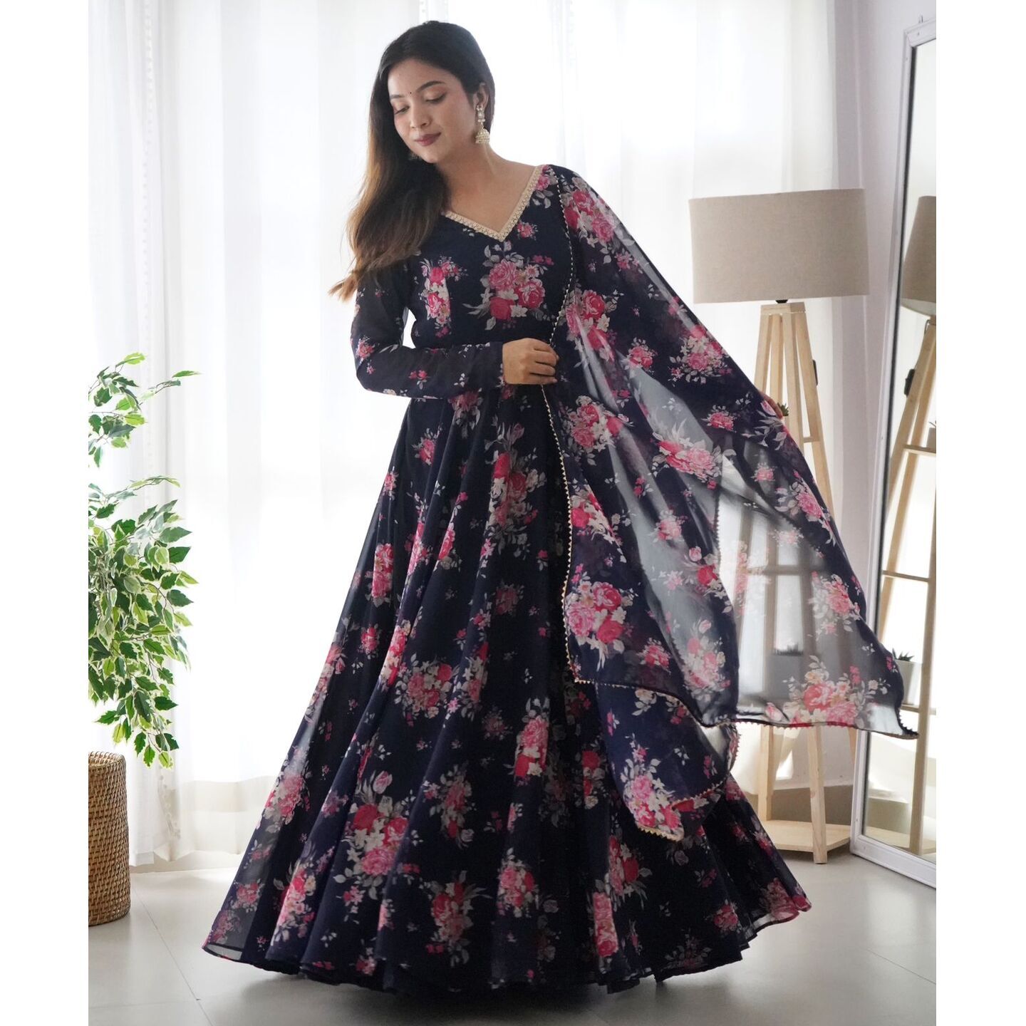 ANARKALI SUIT 