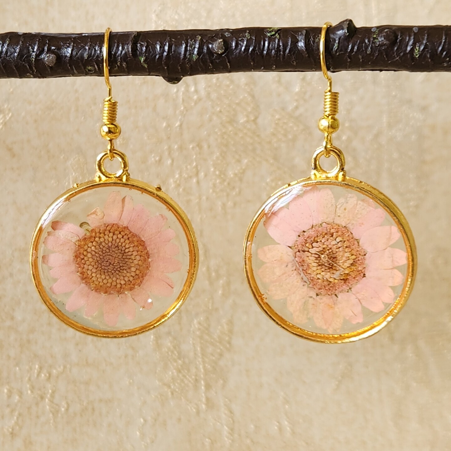 Handcrafted Real Daisy Dried Flower Earings