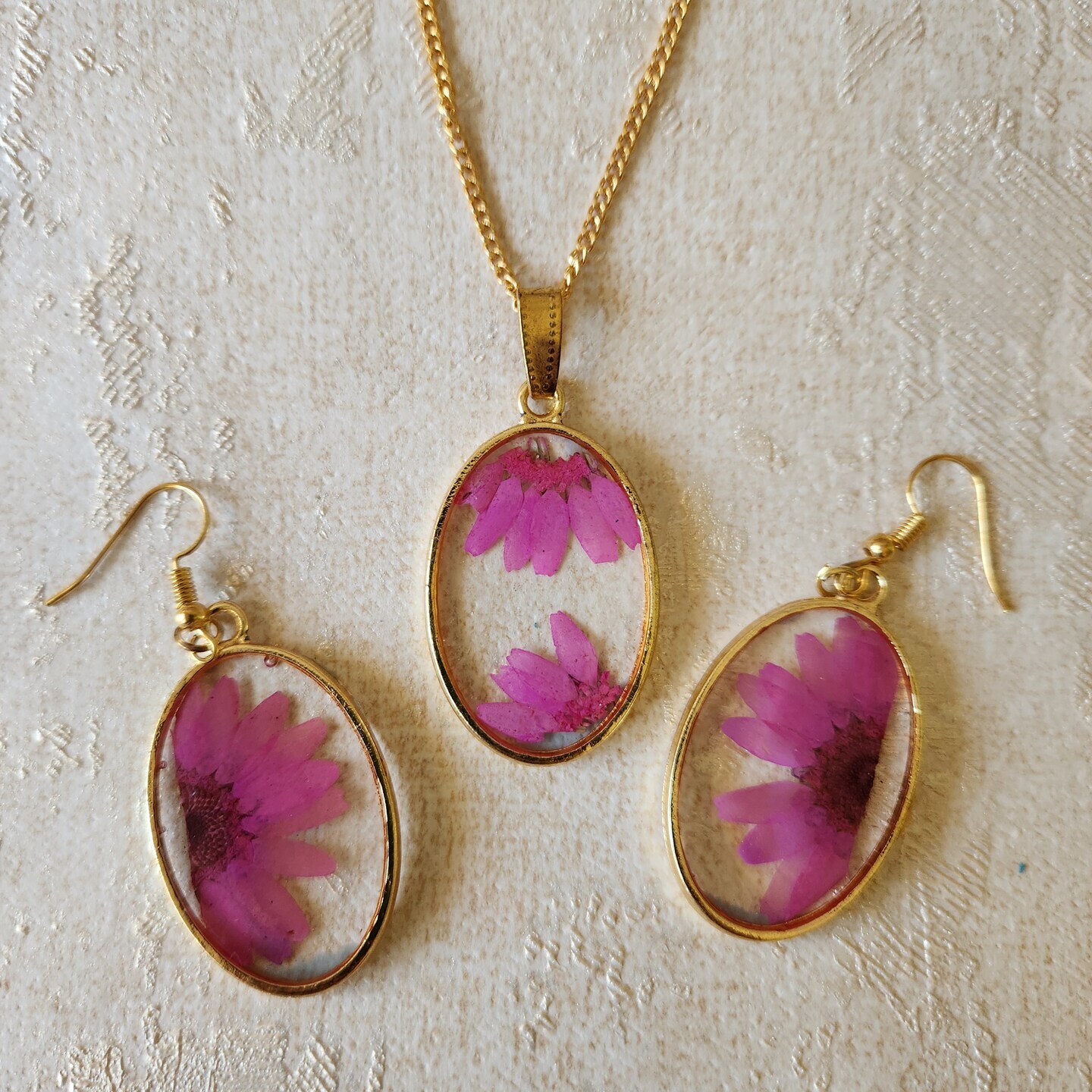 Handcrafted Real Dried Flower Necklace Set