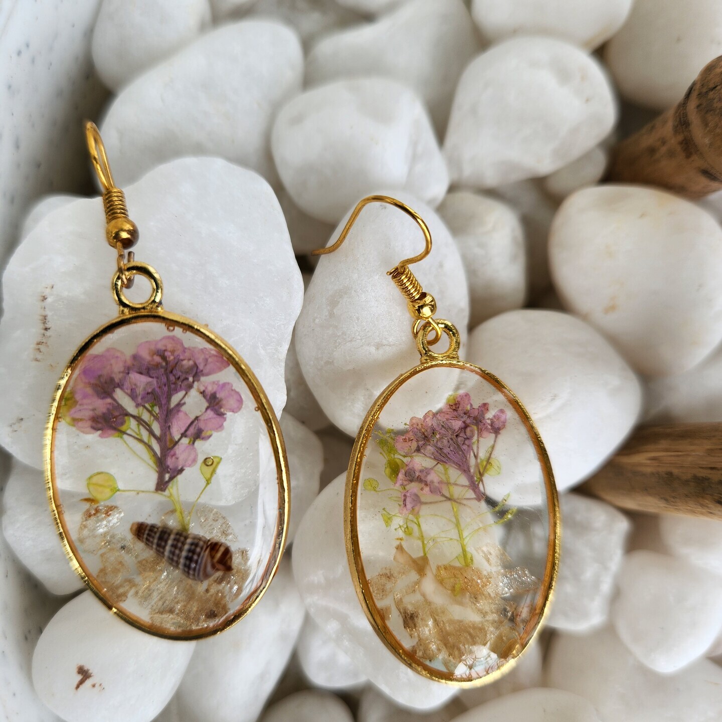 Handcrafted Real Daisy Dried Flower Earings