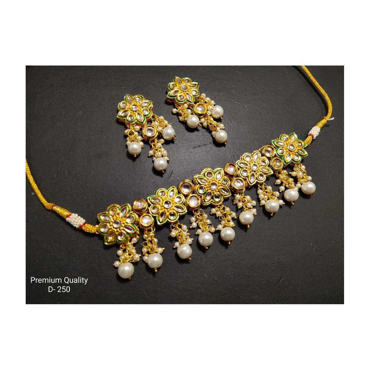 High Quality Kundan Choker Necklace Set With Earring White Onyx Pearl