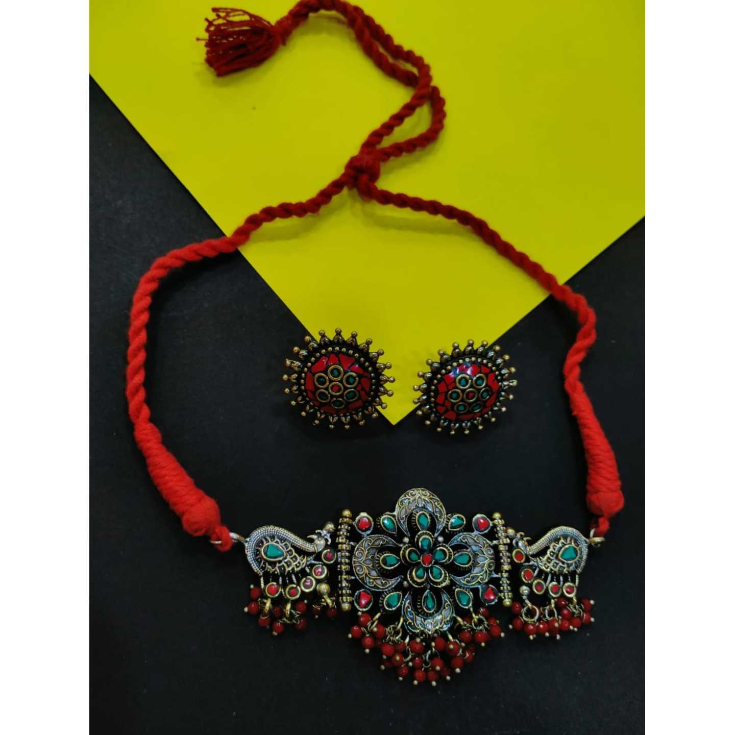 Two Ton High Quality Ruby Red Pearls Chip Work Necklace Set With Earring