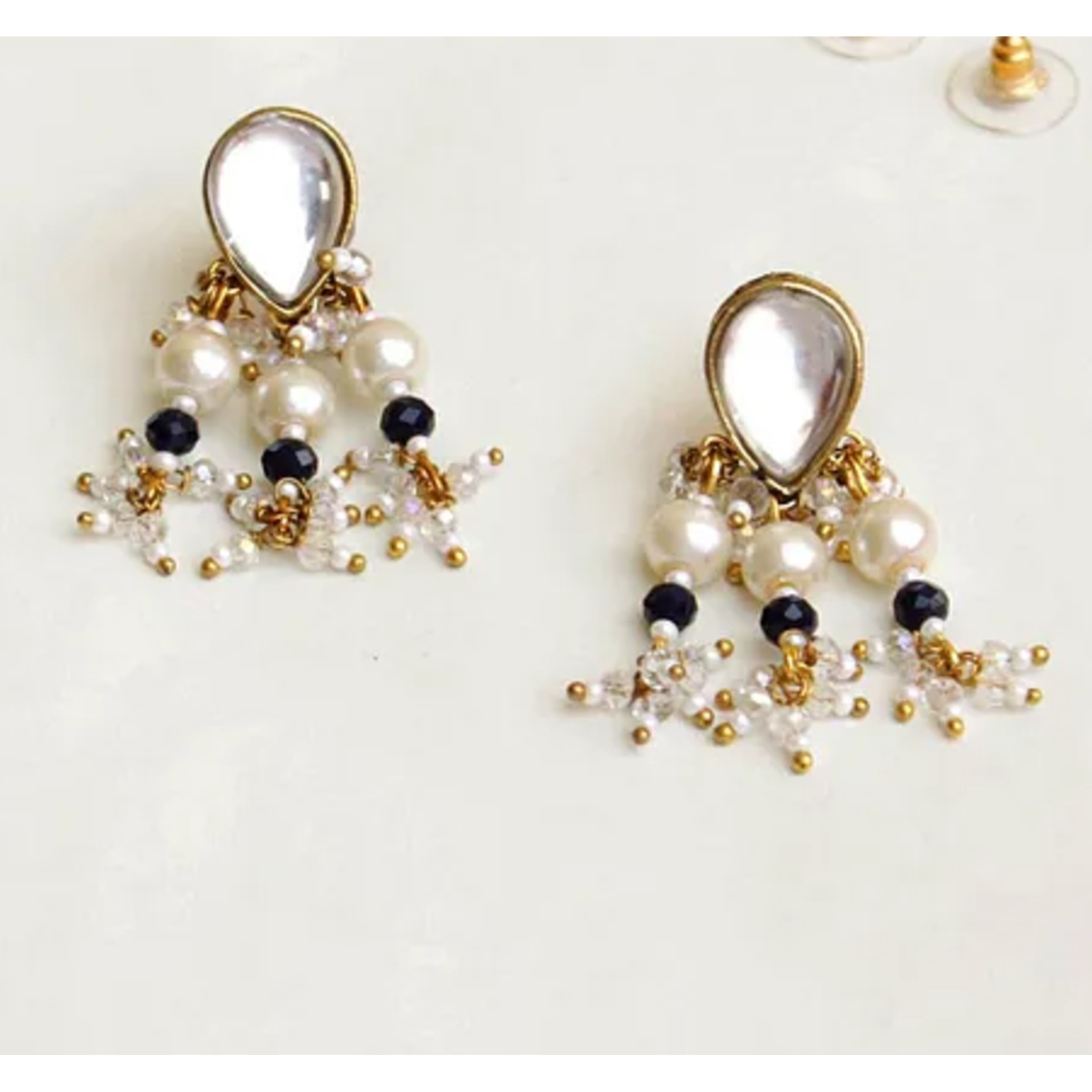 Blue White Gold Tone Kundan Earring With Pearls