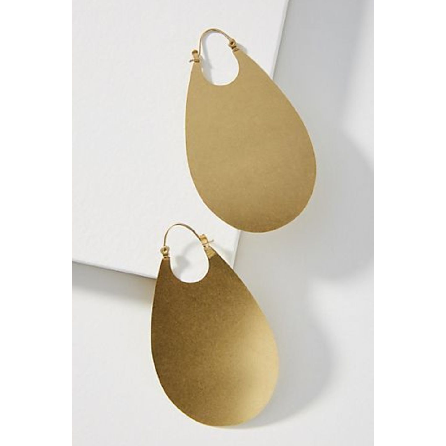 Contemporary Earring 064