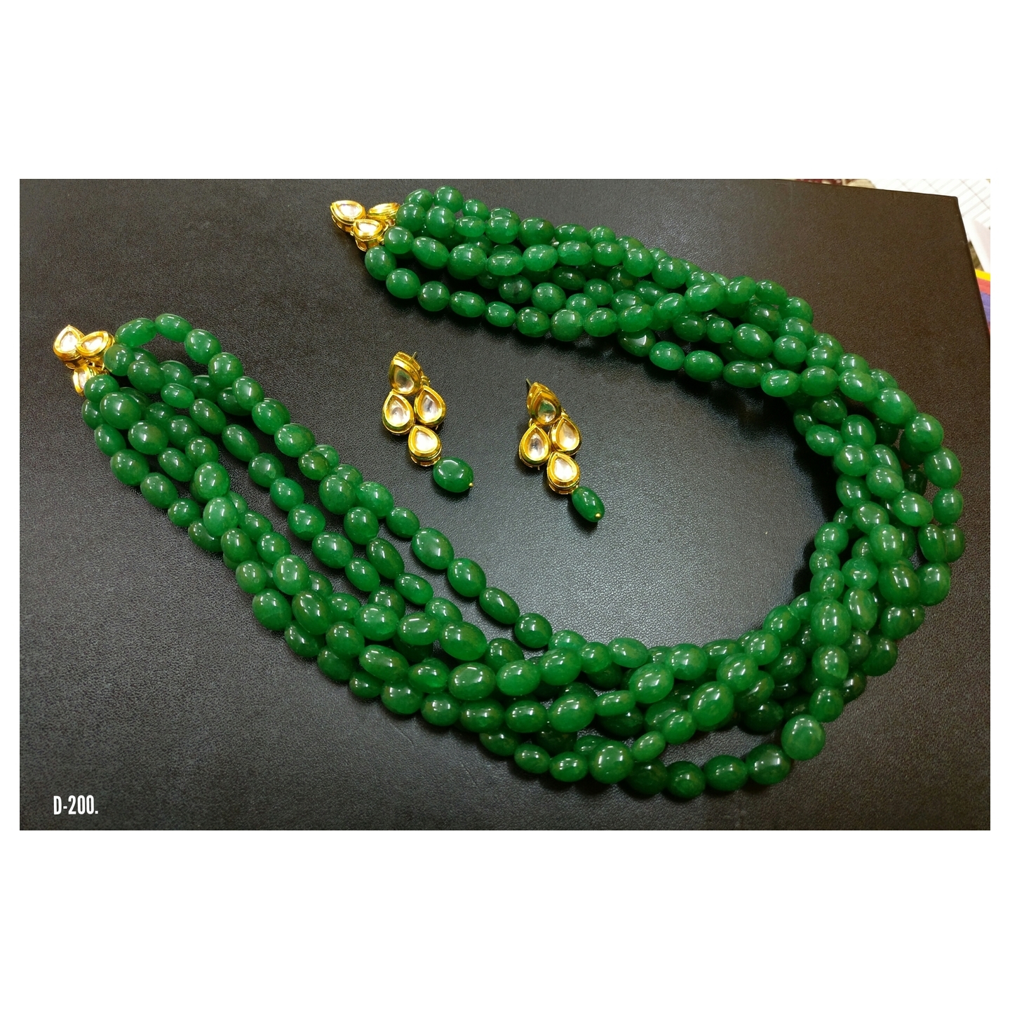 Green Kundan Layer Necklace Set With Earring