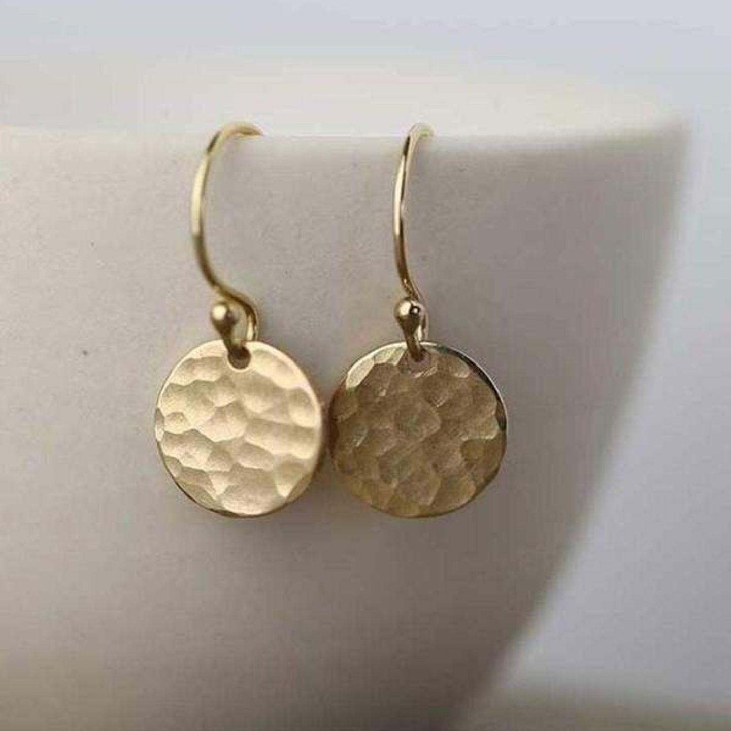Contemporary Earring 072